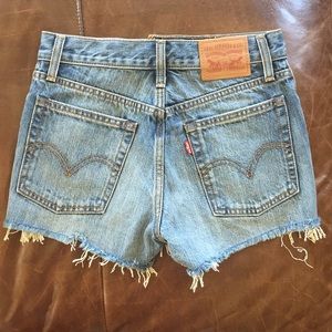 New Free People x Levi’s Wedgie Cut Off Shorts